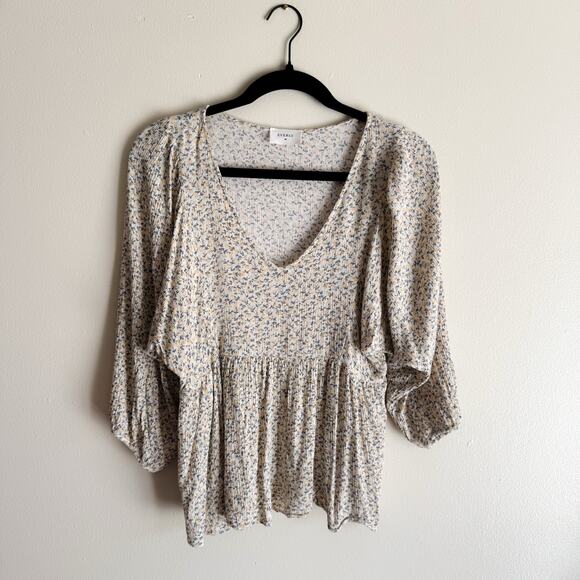 Everly Yellow + White Floral Crinkle V Neck Blouse - Small - Picture 1 of 6
